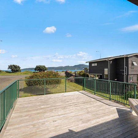 The Green Trout - Paraparaumu Beach Holiday Home Exterior foto